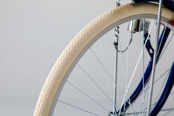 【パールホワイト・自転車タイヤ】26×1 3/8 ナノセルロース・日本発次世代タイヤ｜公道走行可｜海洋生分解性素材（税込・送料込み）